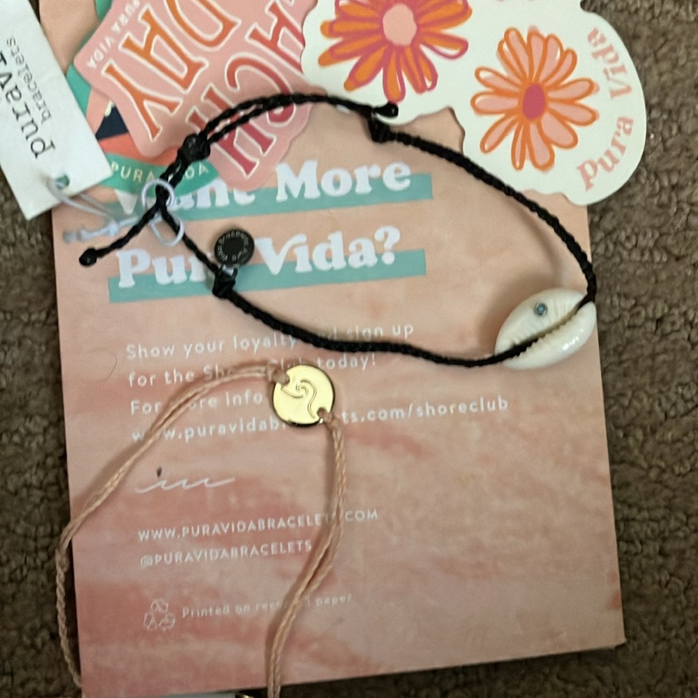 Two New with tags Pura Vida bracelets - Picture 5 of 13